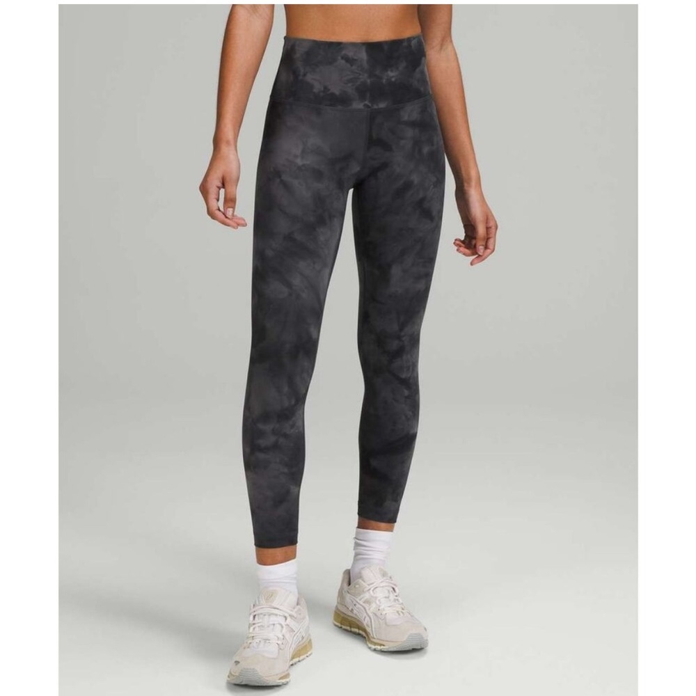 Lululemon Wunder Train High Rise Tight, Size 8, Diamond Dye Pitch Grey Workout